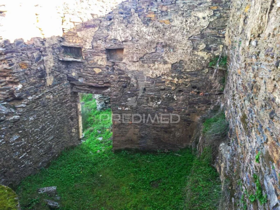 Quinta T0 para Venda em Monfortinho e Salvaterra do Extremo Foto 20