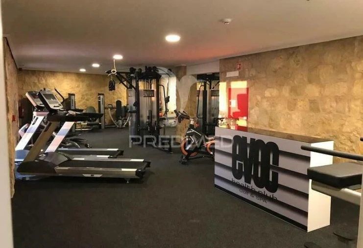 Apartamento T0 para Venda em Estômbar e Parchal Foto 26