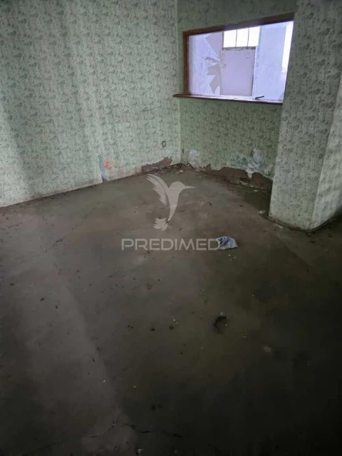 Loja para Venda em Faro (Sé e São Pedro)