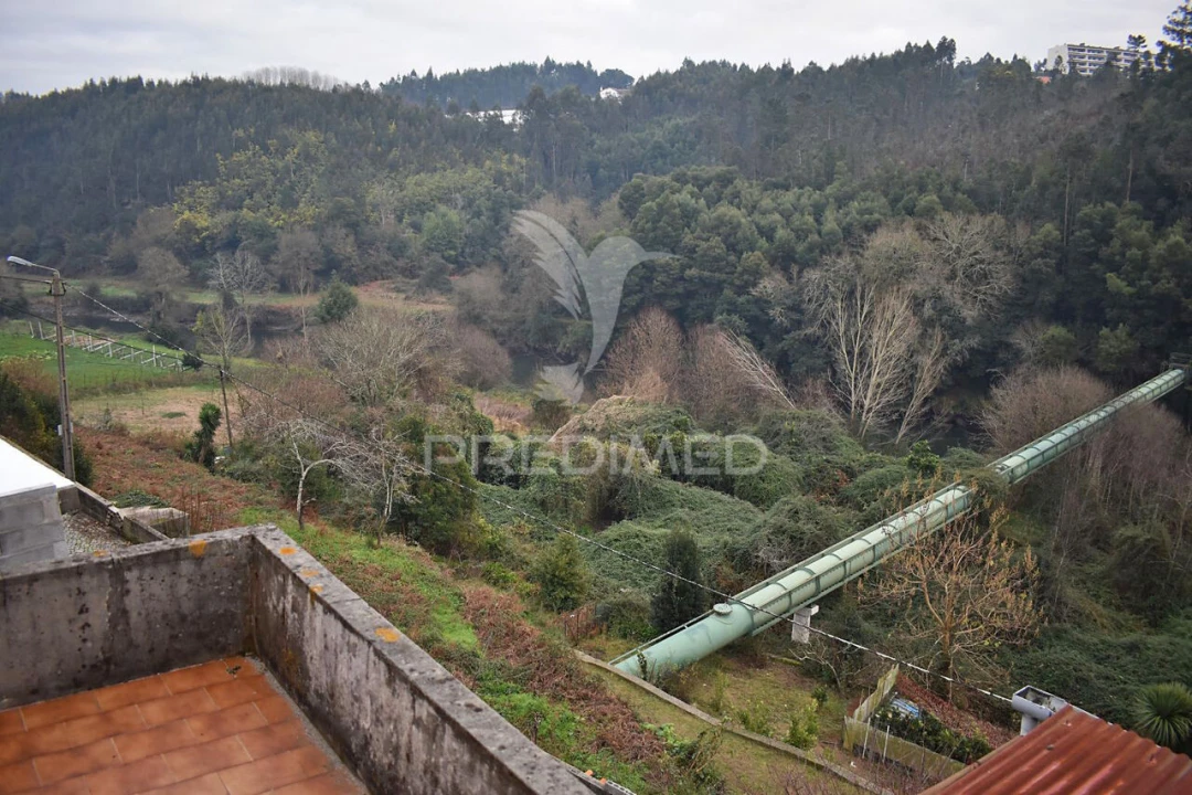 Moradia T3 para Venda em Foz do Sousa e Covelo Foto 11