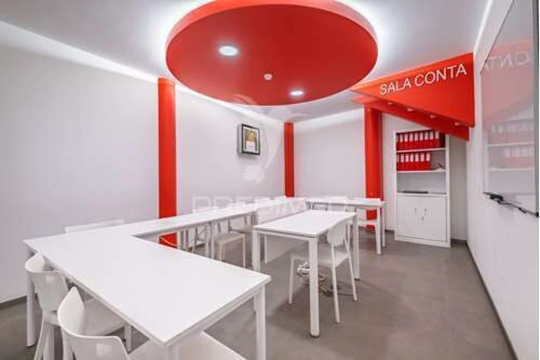 Escritório para Venda em Funchal (São Pedro) Foto 34