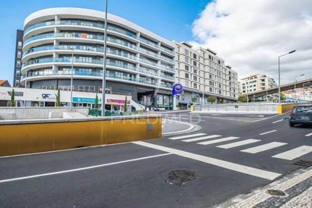 Escritório para Venda em Funchal (São Pedro) Foto 29