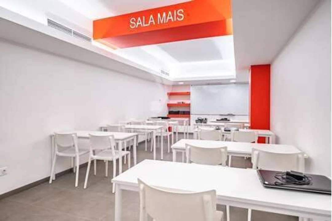 Escritório para Venda em Funchal (São Pedro) Foto 10