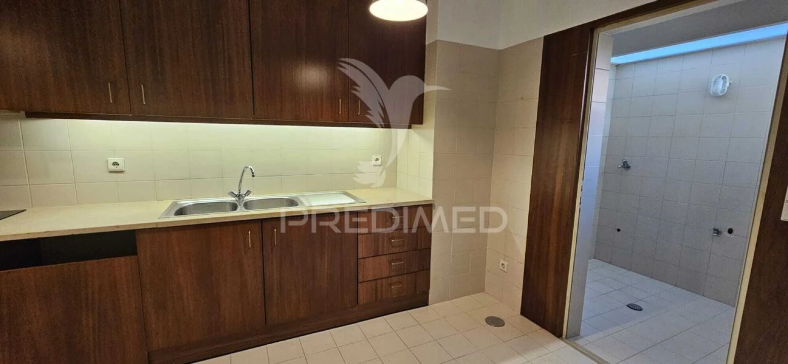 Apartamento T3 para Venda em São Mamede de Infesta e Senhora da Hora Foto 9