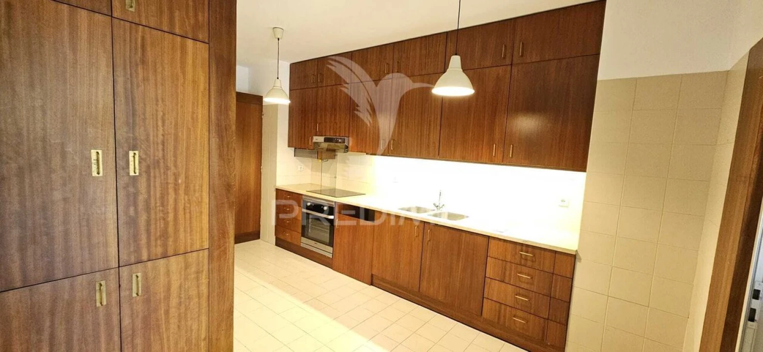 Apartamento T3 para Venda em São Mamede de Infesta e Senhora da Hora Foto 8