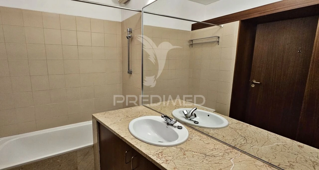 Apartamento T3 para Venda em São Mamede de Infesta e Senhora da Hora Foto 19