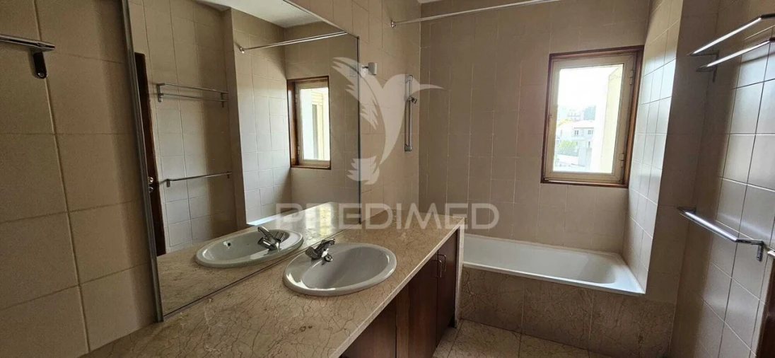 Apartamento T3 para Venda em São Mamede de Infesta e Senhora da Hora Foto 15