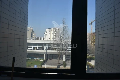 Apartamento T4 para Venda em Mafamude e Vilar do Paraíso