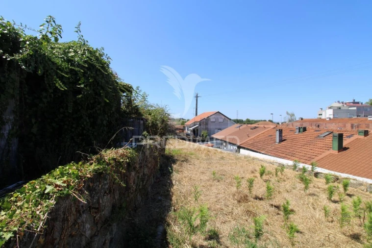 Terreno para Venda em São Mamede de Infesta e Senhora da Hora Foto 12