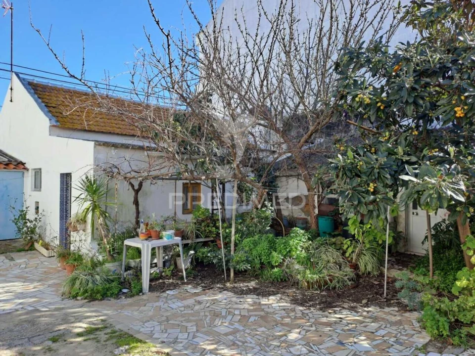 Moradia T2 para Venda em Baixa da Banheira e Vale da Amoreira Foto 14