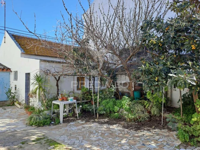 Moradia T2 para Venda em Baixa da Banheira e Vale da Amoreira Foto 14