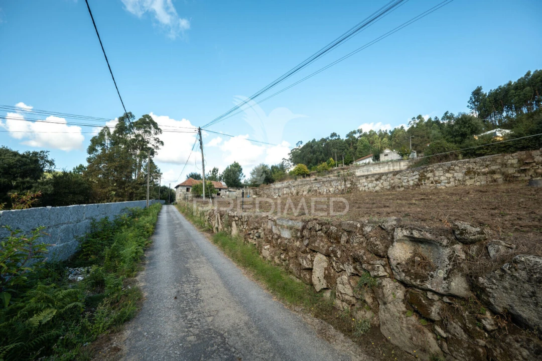 Moradia T3 para Venda em Airão Santa Maria, Airão São João e Vermil Foto 34