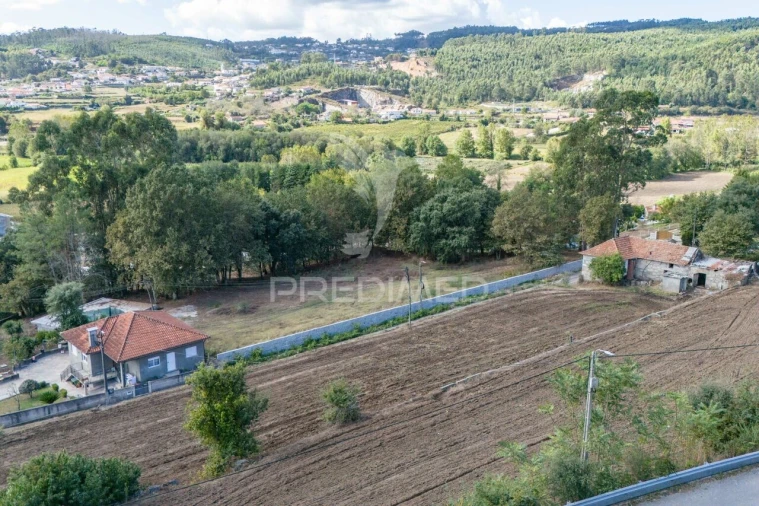 Moradia T3 para Venda em Airão Santa Maria, Airão São João e Vermil Foto 16