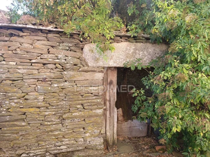 Moradia T3 para Venda em Barcos e Santa Leocádia Foto 10