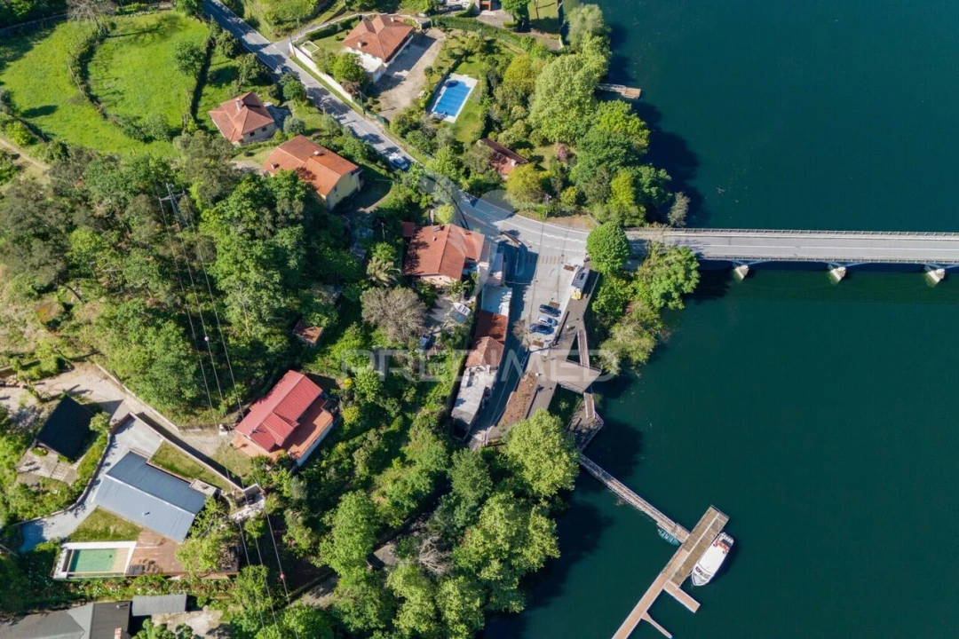 Moradia T2 para Venda em Ventosa e Cova Foto 10