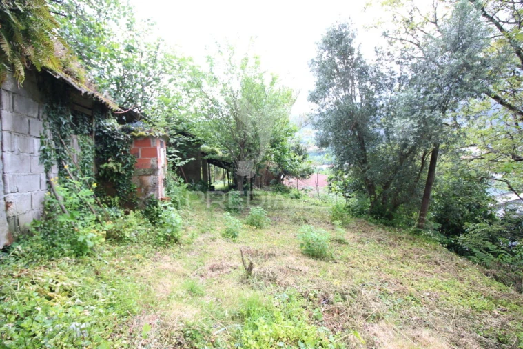 Moradia T2 para Venda em Ventosa e Cova Foto 20