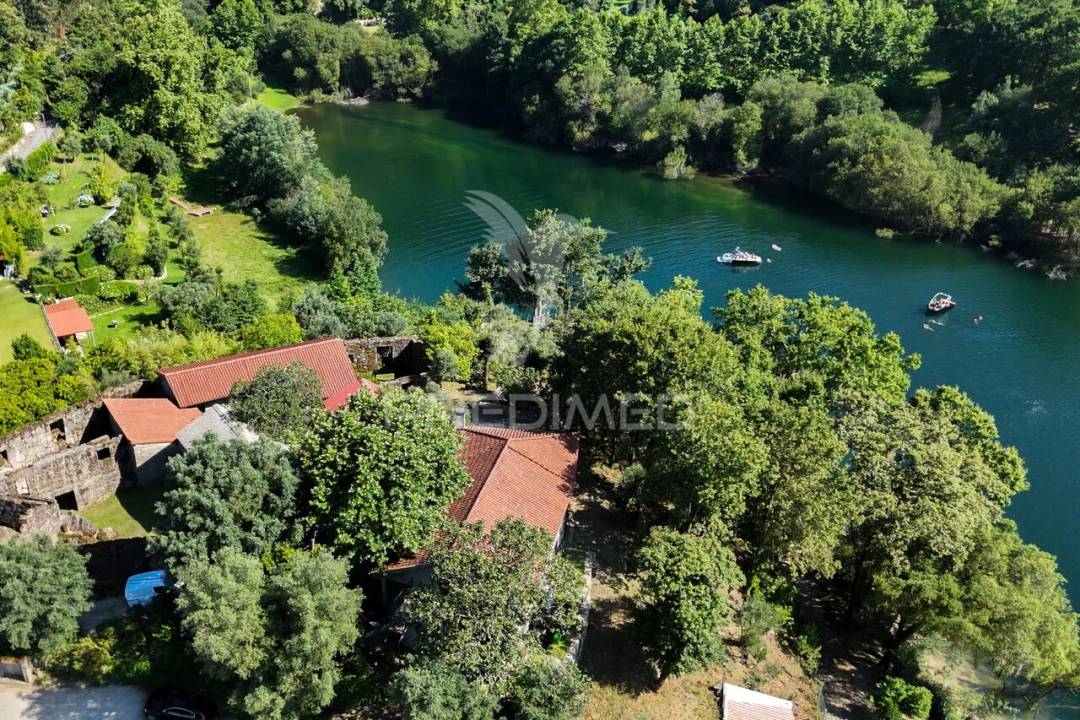 Moradia T3 para Venda em Caniçada e Soengas Foto 18