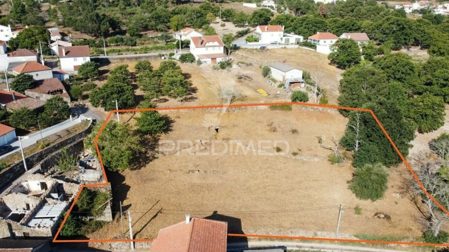 Terreno para Venda em Trancoso (São Pedro e Santa Maria) e Souto Maior