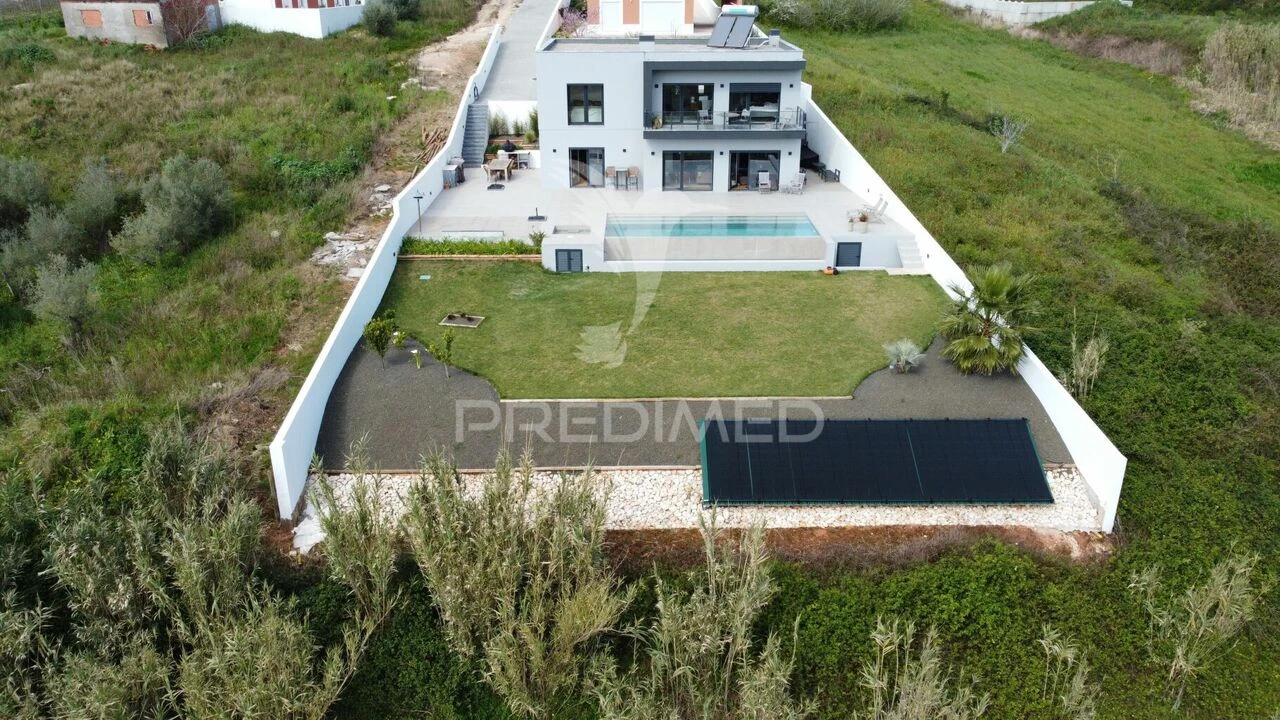 Moradia T3 para Venda em Lamas e Cercal Foto 6