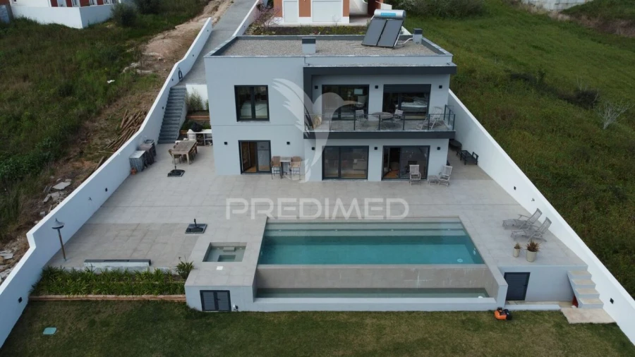 Moradia T3 para Venda em Lamas e Cercal Foto 7