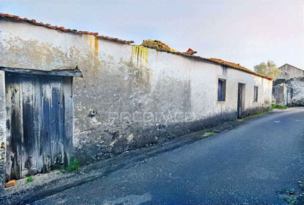 Moradia T3 para Venda em Malhou, Louriceira e Espinheiro Foto 4