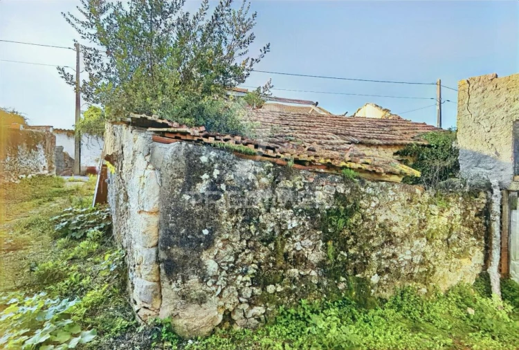 Moradia T3 para Venda em Malhou, Louriceira e Espinheiro Foto 16