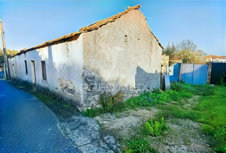 Moradia T3 para Venda em Malhou, Louriceira e Espinheiro Foto 3