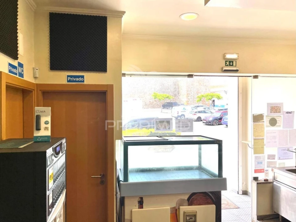 Loja para Venda em Sines Foto 13