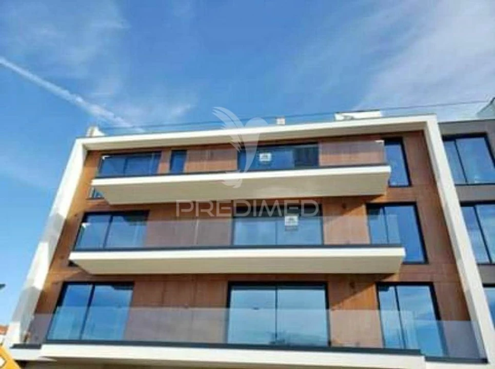 Apartamento T2 para Venda em Glória e Vera Cruz Foto 17