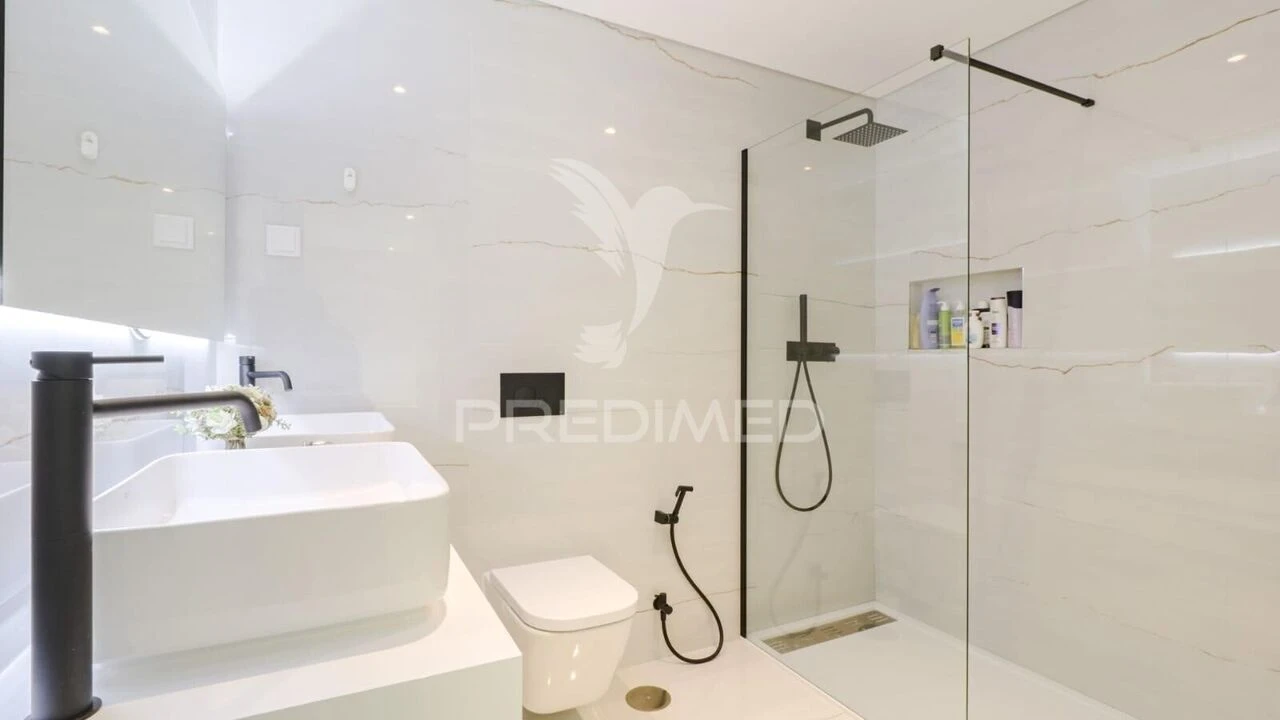 Apartamento T2 para Venda em Glória e Vera Cruz Foto 8