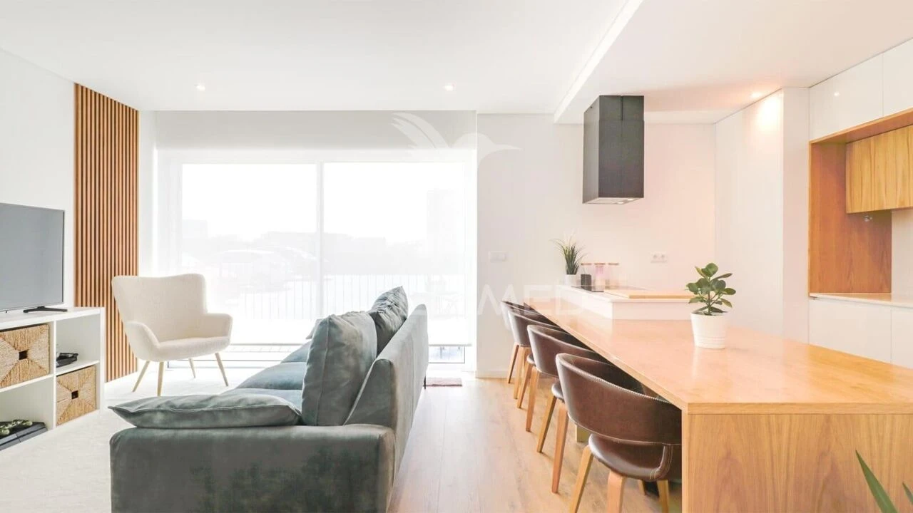 Apartamento T2 para Venda em Glória e Vera Cruz Foto 3