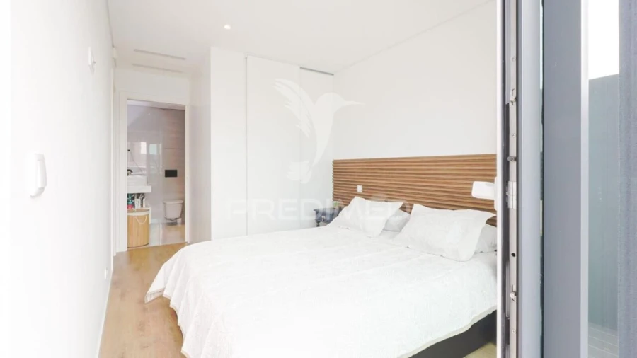 Apartamento T2 para Venda em Glória e Vera Cruz Foto 12