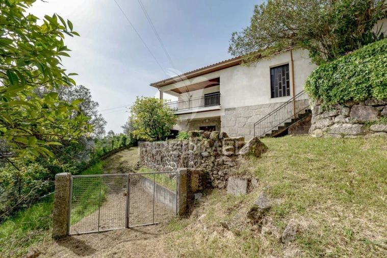 Moradia T3 para Venda em Vilela, Seramil e Paredes Secas Foto 4