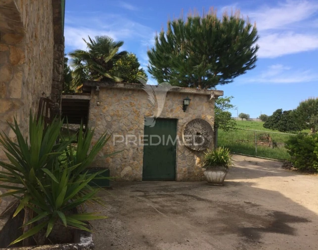 Quinta T4 para Venda em Romeira e Várzea Foto 28