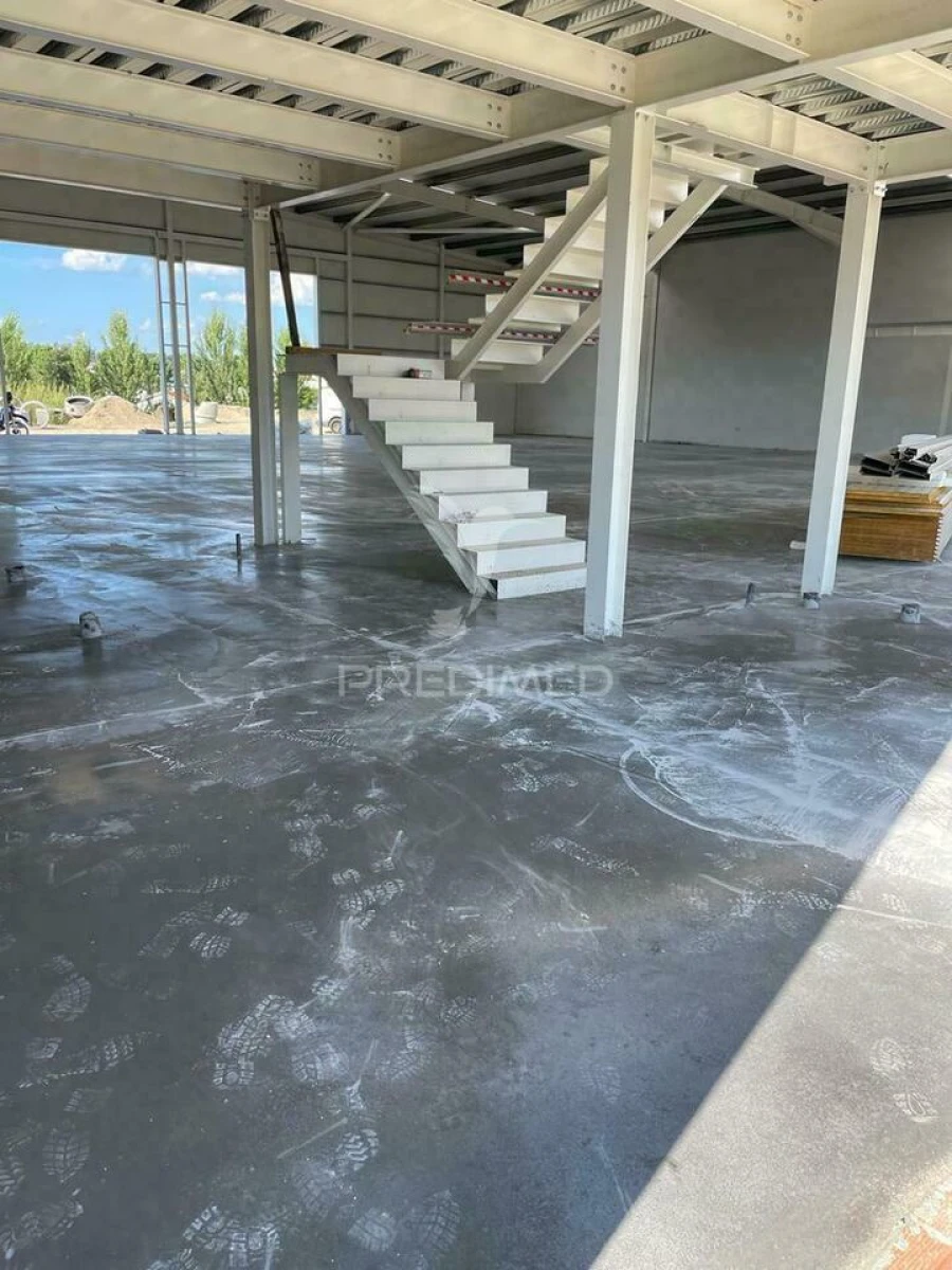 Armazém para Venda em Silveiros e Rio Covo (Santa Eulália) Foto 7