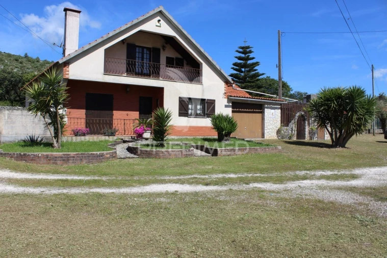 Moradia T3 para Venda em Arrimal e Mendiga