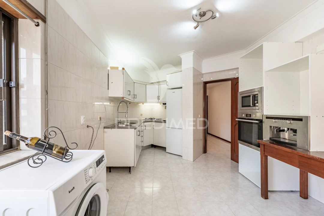 Apartamento T2 para Venda em Baixa da Banheira e Vale da Amoreira Foto 3