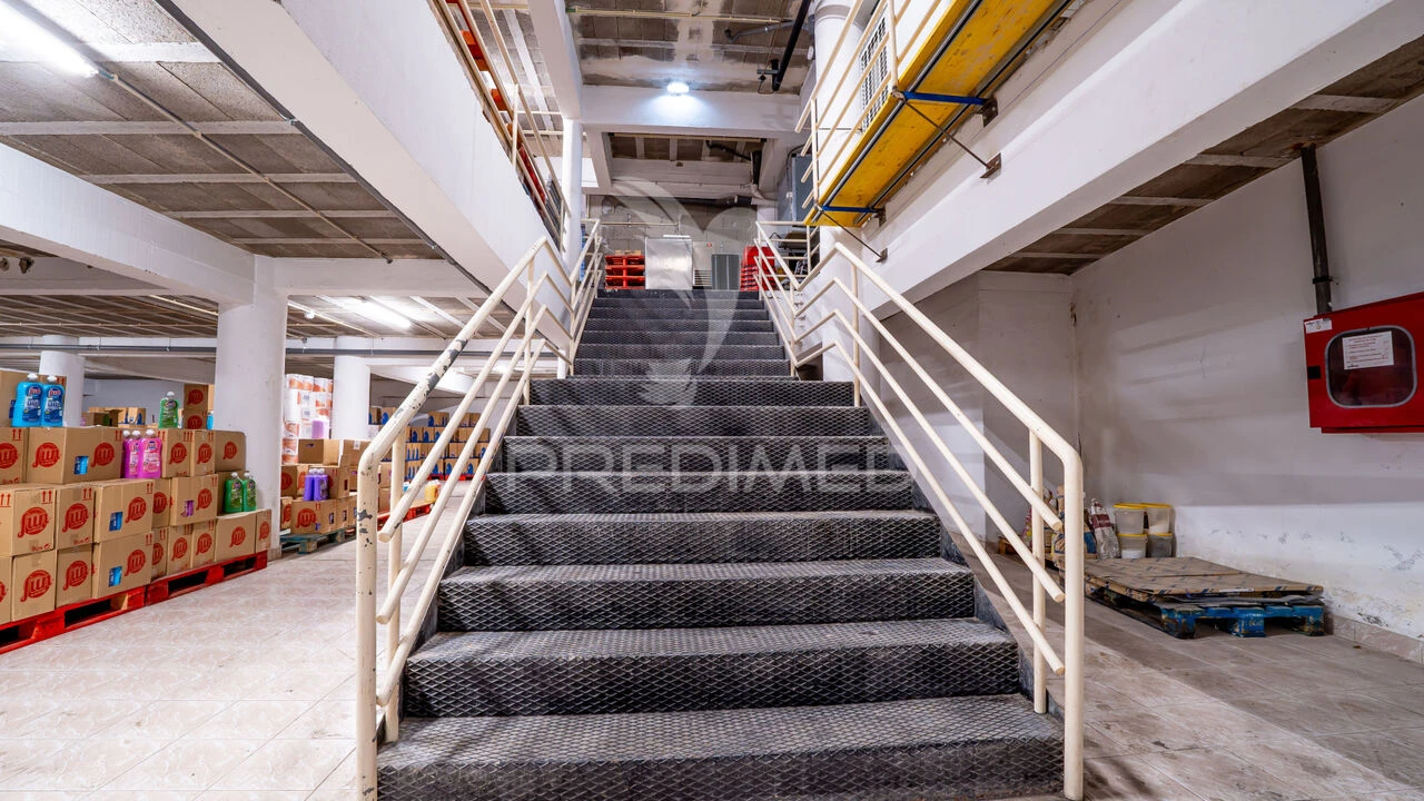 Loja para Venda em Ribeira Brava Foto 11