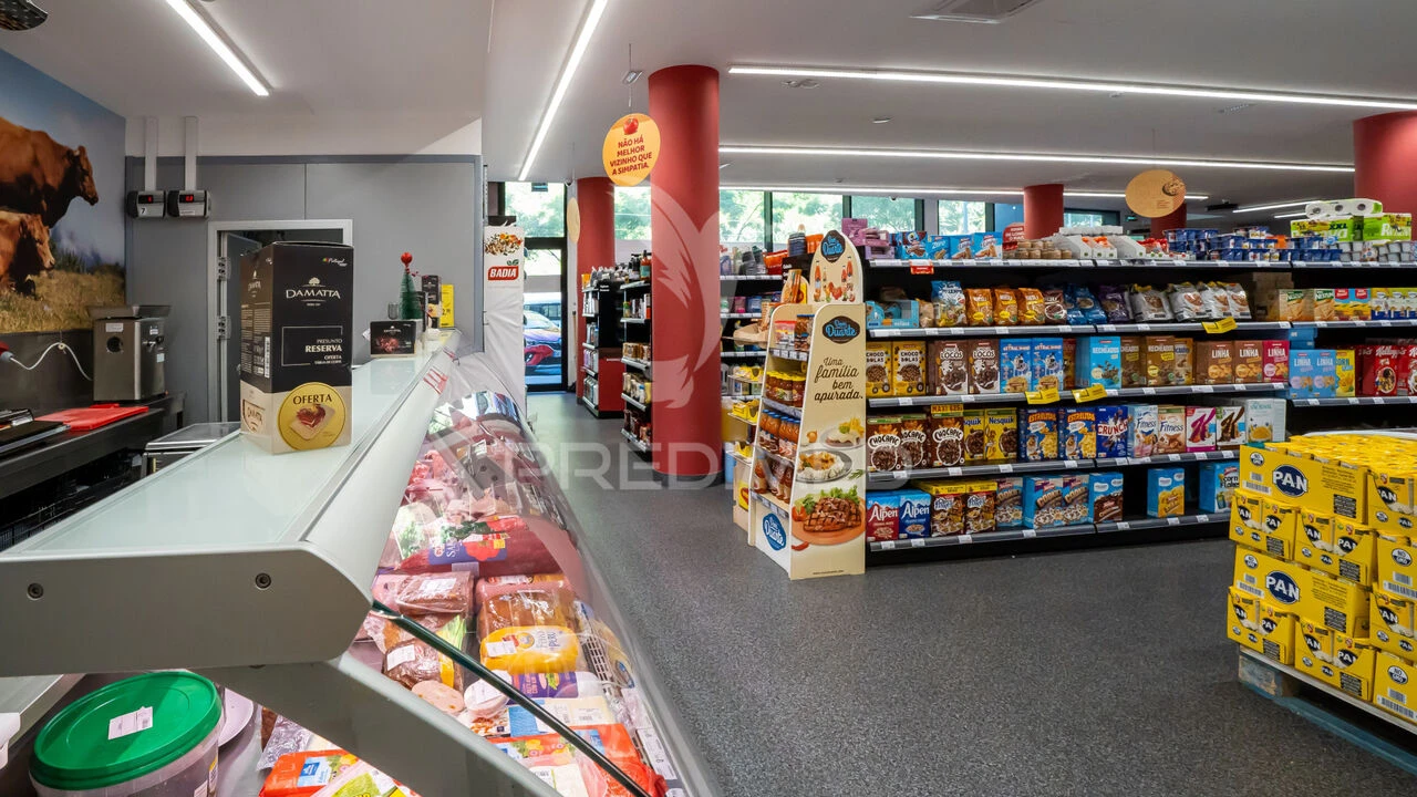 Loja para Venda em Ribeira Brava Foto 14