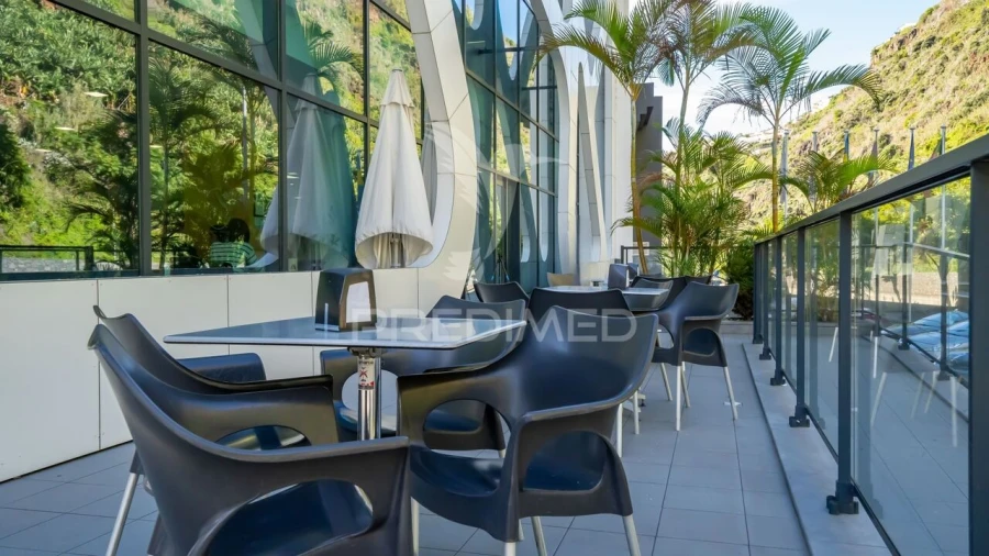 Loja para Venda em Ribeira Brava Foto 3