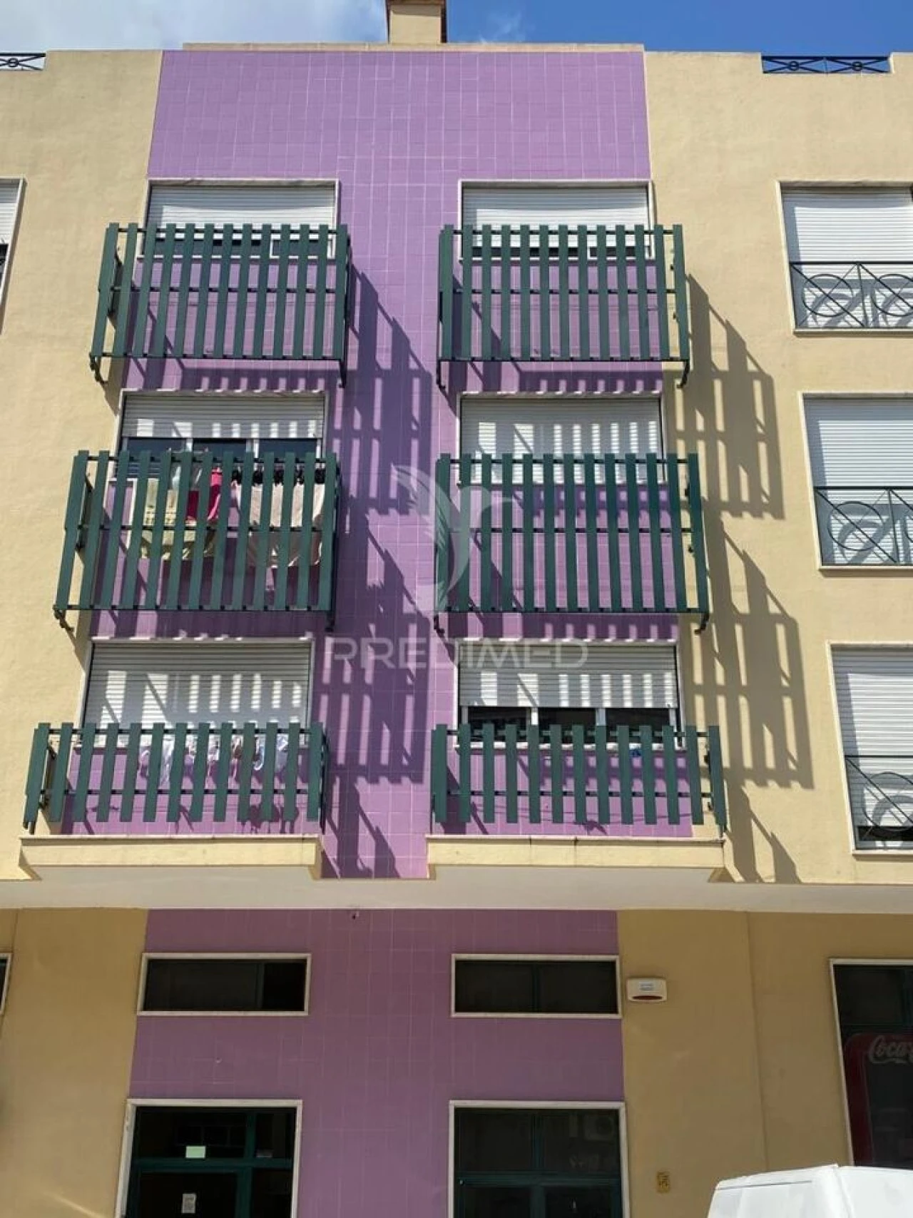 Loja para Venda em Santa Iria de Azoia, São João da Talha e Bobadela Foto 11