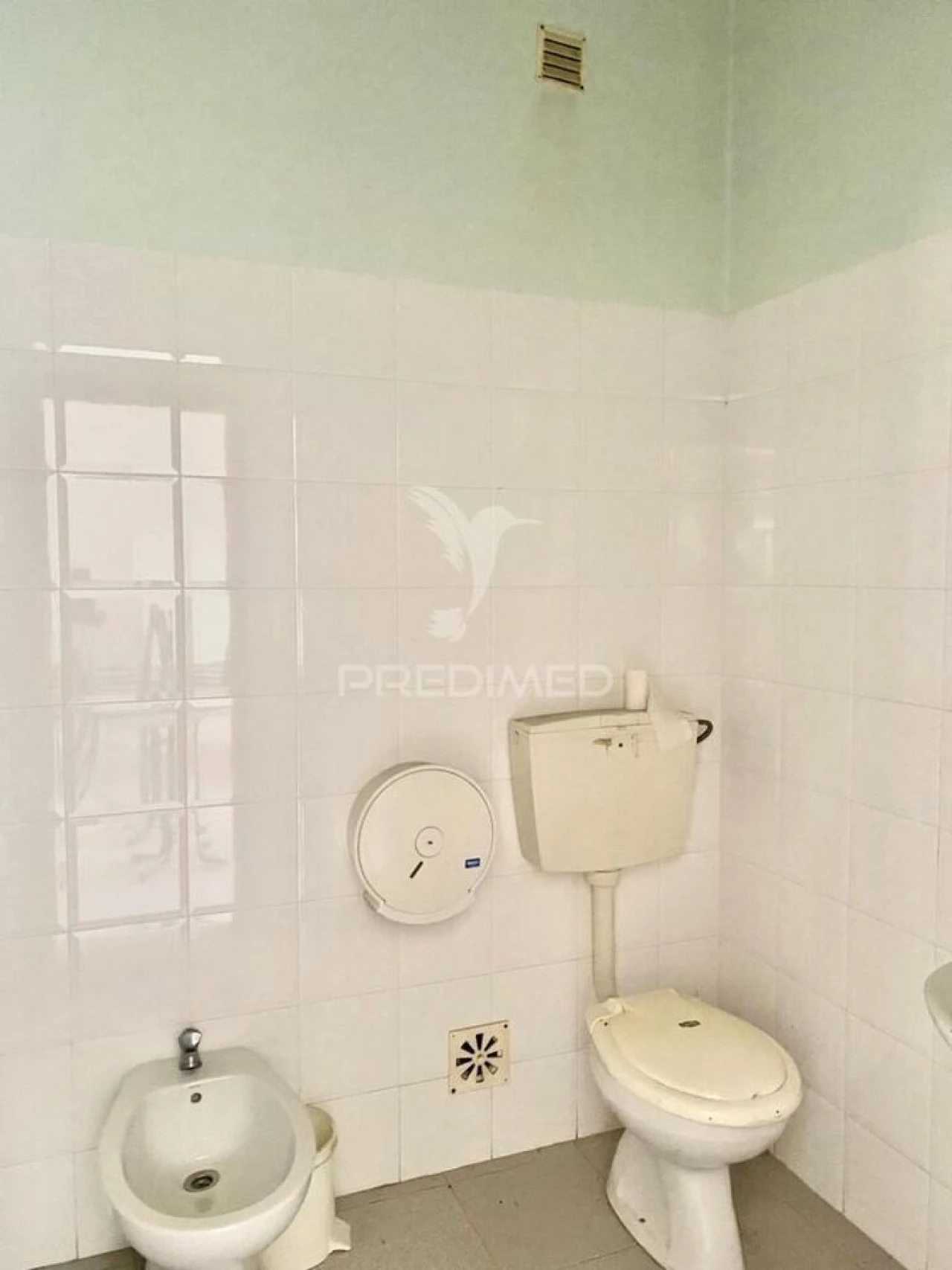 Loja para Venda em Santa Iria de Azoia, São João da Talha e Bobadela Foto 7