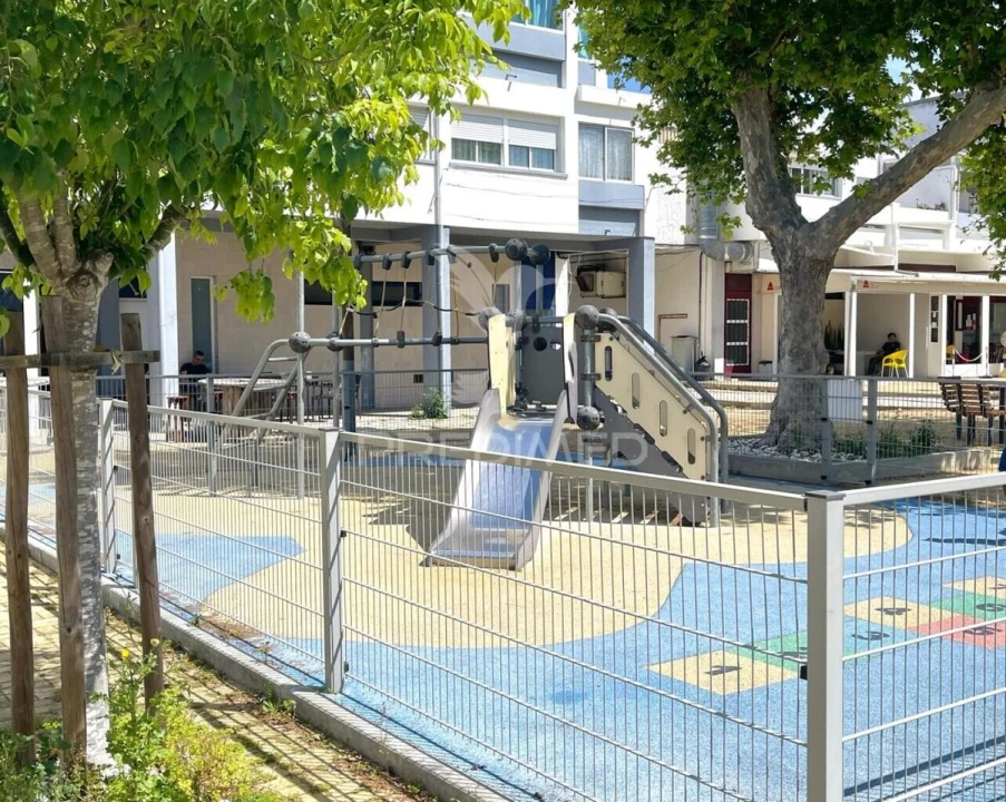 Loja para Venda em Sines Foto 21