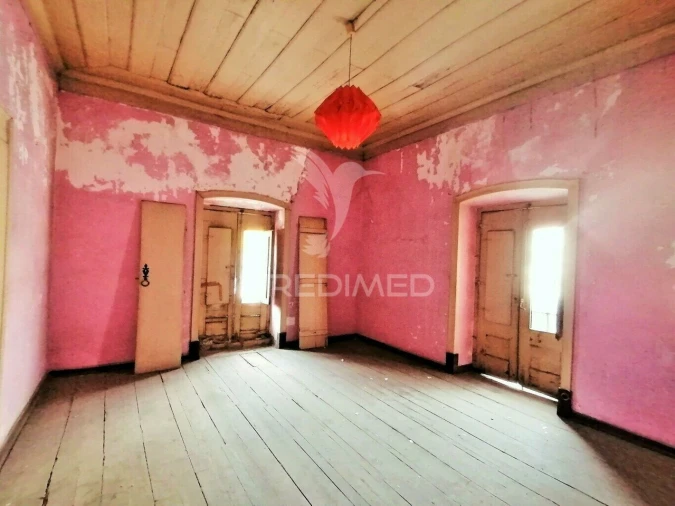 Prédio para Venda em Faro (Sé e São Pedro) Foto 8