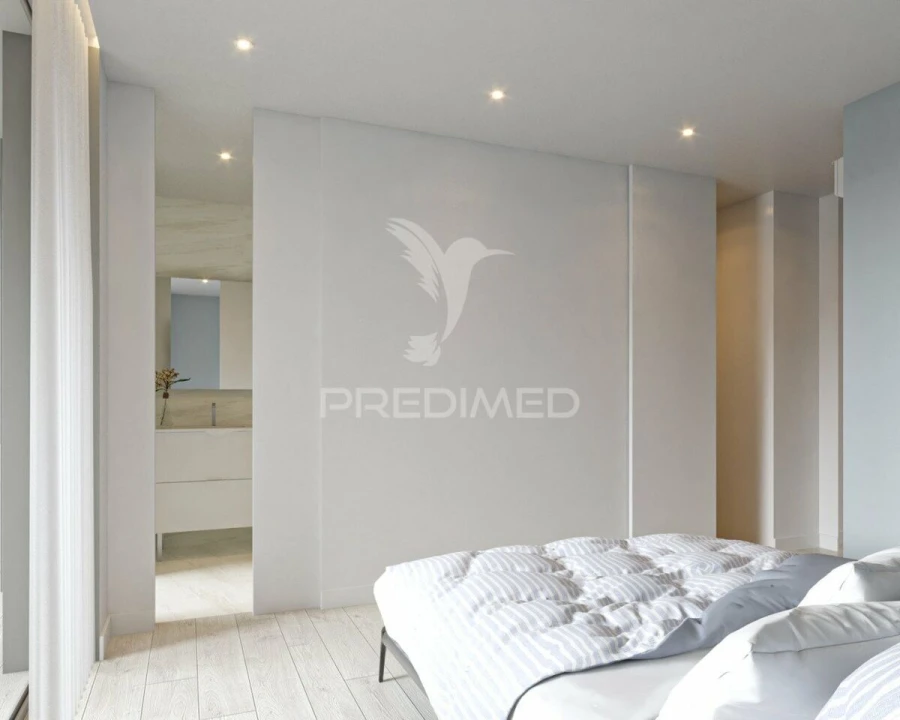 Apartamento T4 para Venda em Faro (Sé e São Pedro) Foto 9