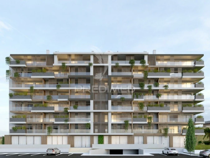 Apartamento T4 para Venda em Faro (Sé e São Pedro) Foto 3