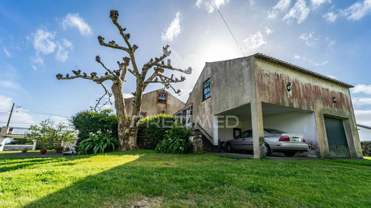 Moradia T1 para Venda em São Mateus da Calheta Foto 11