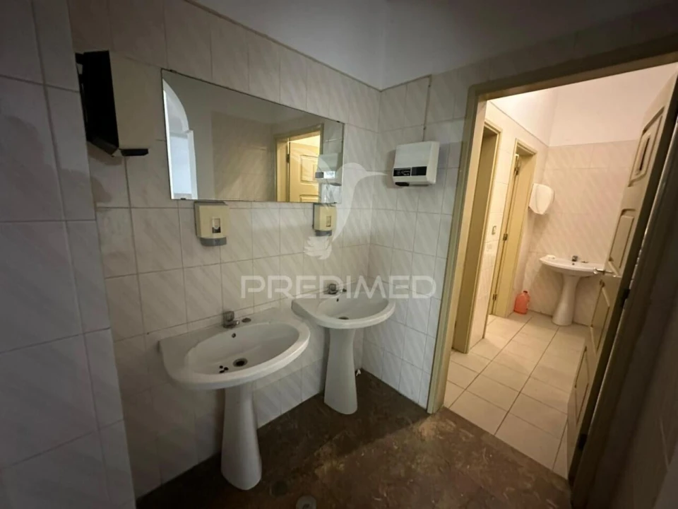 Loja para Venda em Sines Foto 24