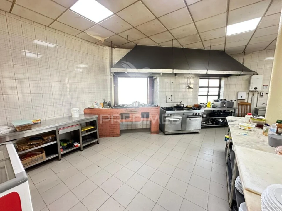 Loja para Venda em Sines Foto 14