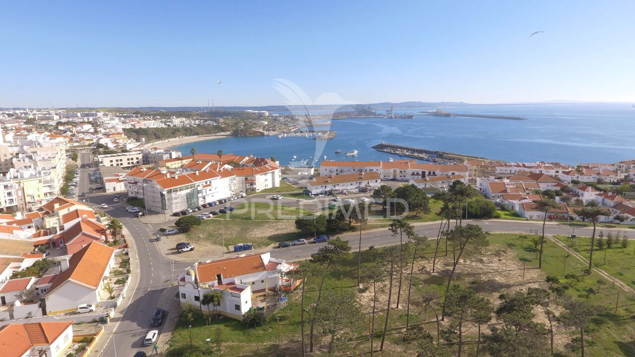 Loja para Venda em Sines Foto 3